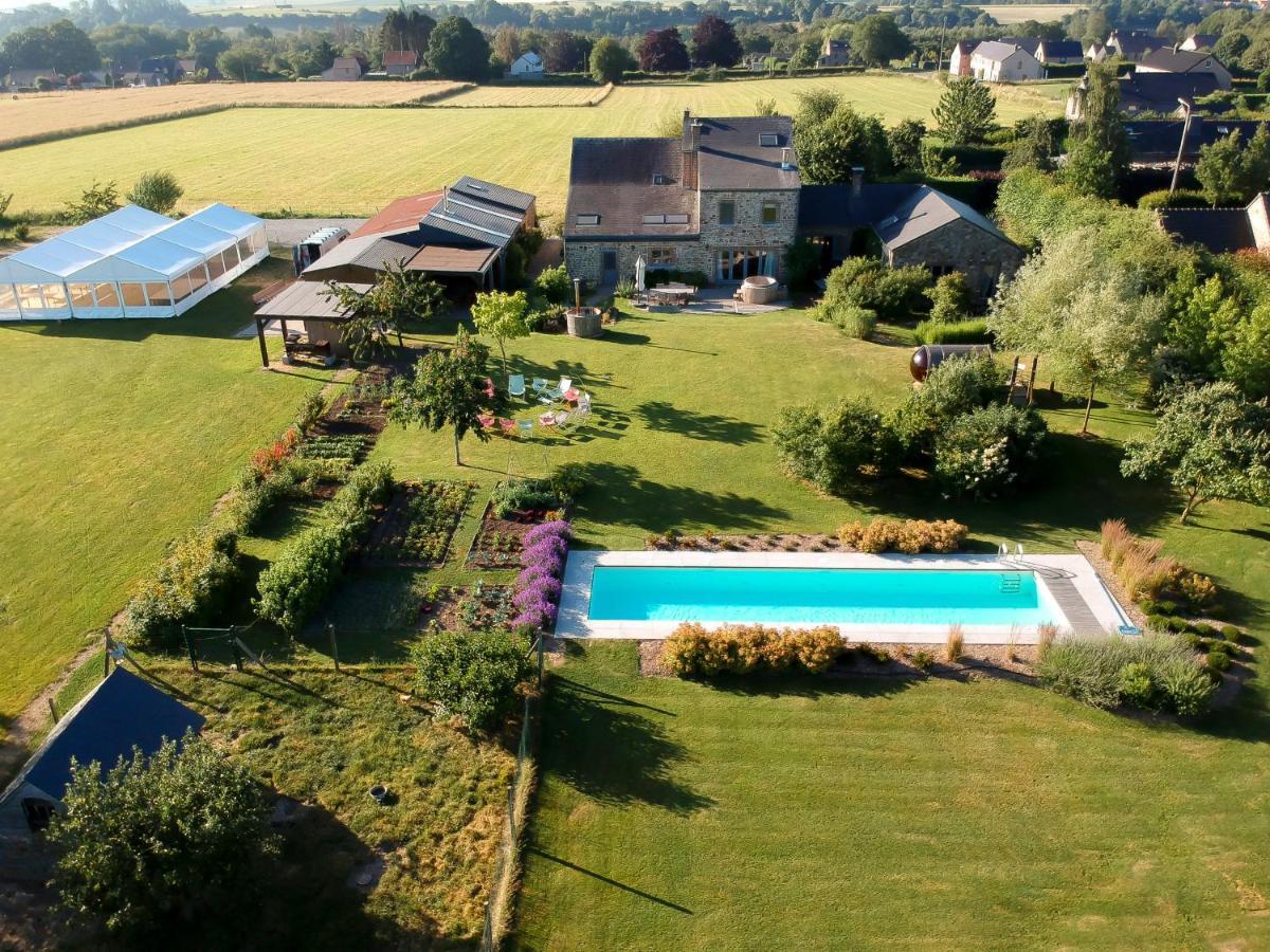 Villa Le Champ Du Coq à Gesves Extérieur photo