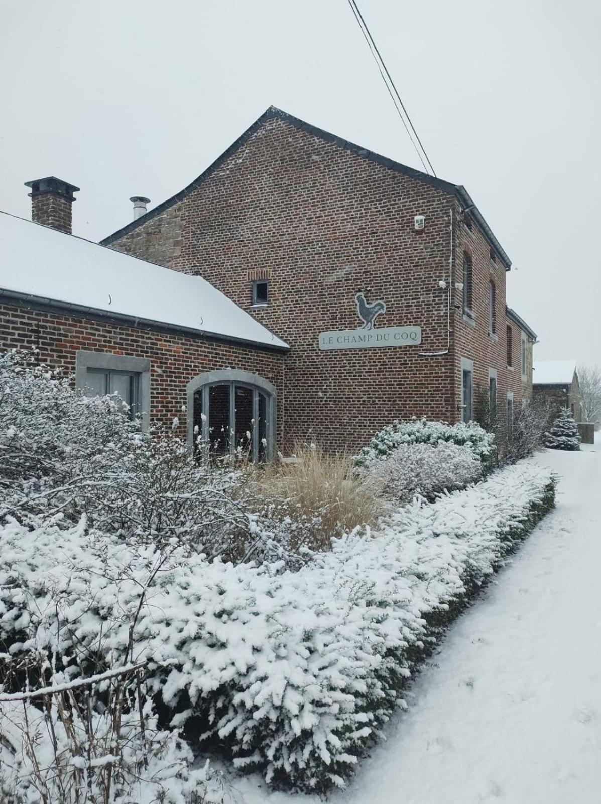 Villa Le Champ Du Coq à Gesves Extérieur photo